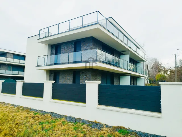 Eladó új építésű lakópark Siófok, Sóstó