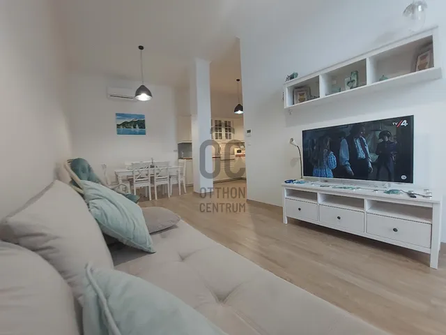 Eladó lakás Siófok, Ezüstpart 51 nm