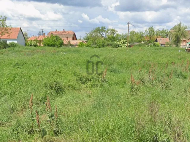 Eladó telek Törökszentmiklós 315 nm