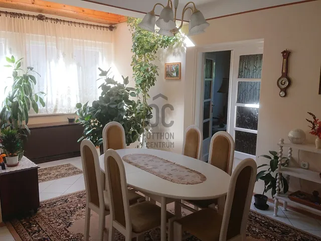 Eladó ház Balatonföldvár 206 nm