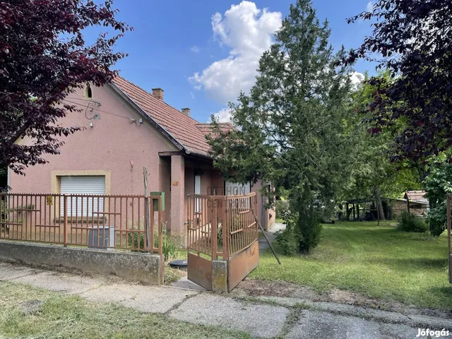 Eladó ház Teleki 70 nm