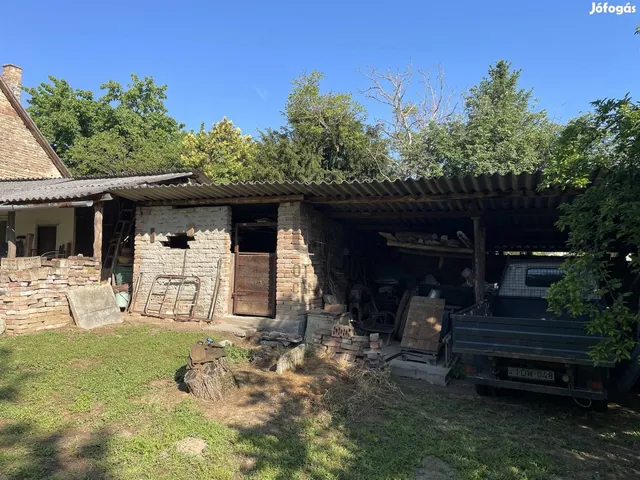 Eladó ház Teleki 70 nm