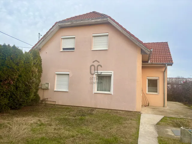 Eladó ház Ságvár 130 nm