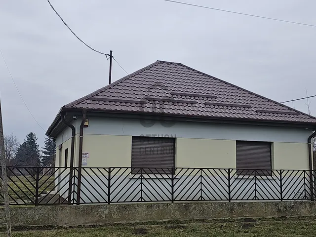 Eladó ház Mezőkomárom 75 nm