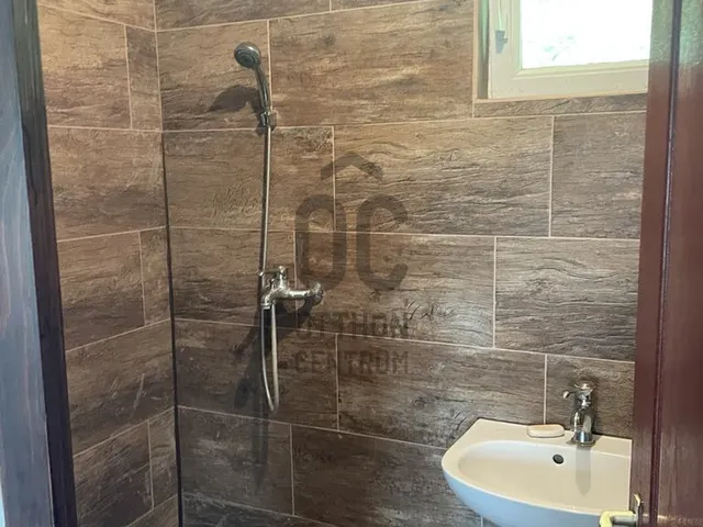 Eladó ház Enying, Balatonbozsok 30 nm