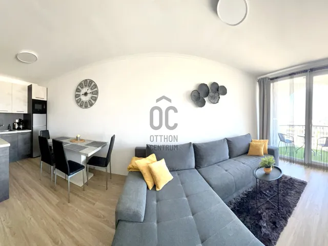 Eladó lakás Siófok, Ezüstpart 38 nm