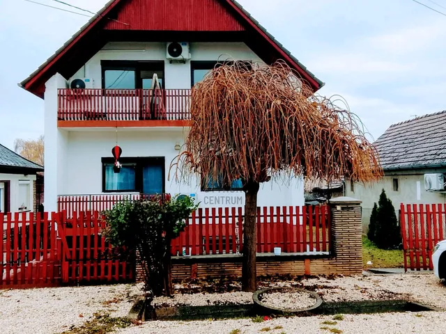 Eladó ház Siófok 176 nm