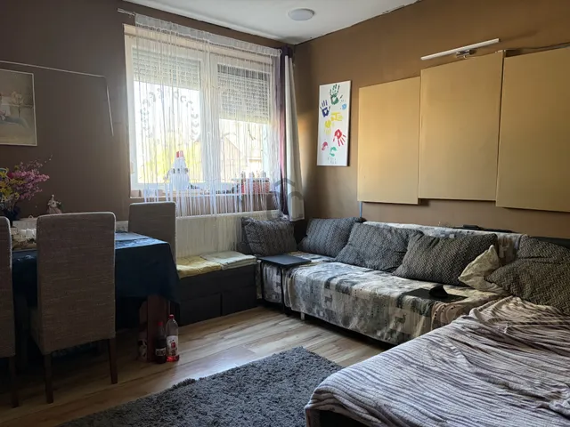 Eladó ház Lajoskomárom 102 nm