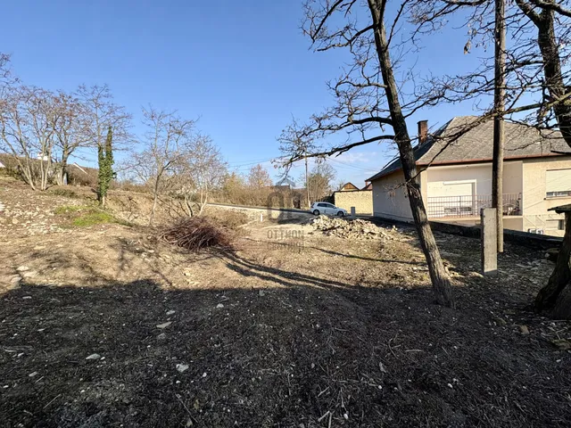 Eladó telek Sóly 600 nm