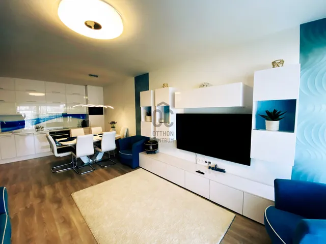 Eladó lakás Siófok, Ezüstpart 80 nm