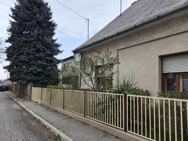 Eladó ház Siófok, Balatonkiliti 83 nm