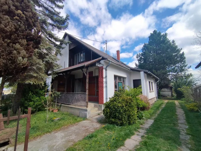 Eladó ház Ádánd 95 nm