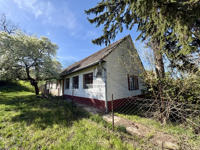 Eladó ház Teleki 120 nm