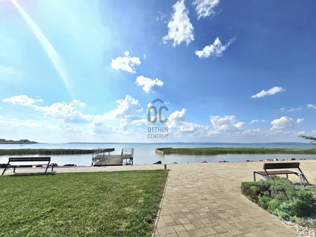 Eladó lakás Siófok, Ezüstpart 50 nm