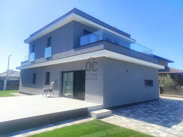 Eladó ház Siófok, Sóstó 161 nm
