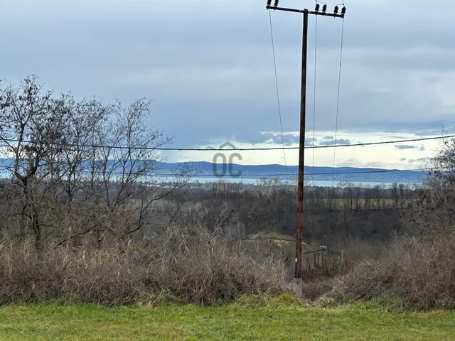 Eladó telek Siófok, Töreki 1287 nm