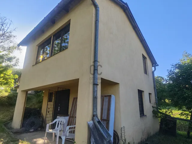 Eladó mezőgazdasági ingatlan Ságvár 800 nm