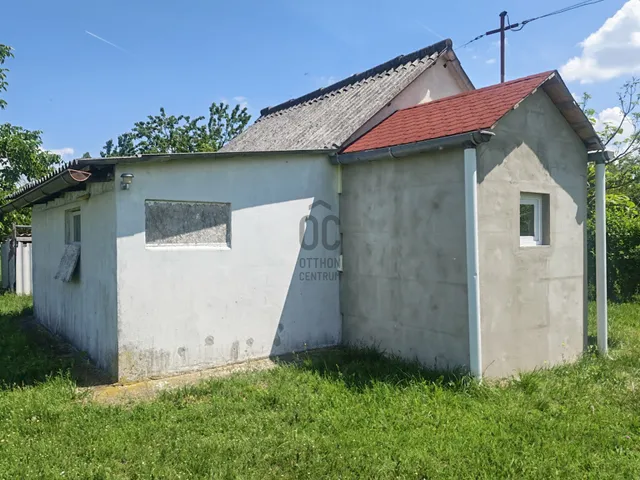 Eladó nyaraló Siófok 2198 nm