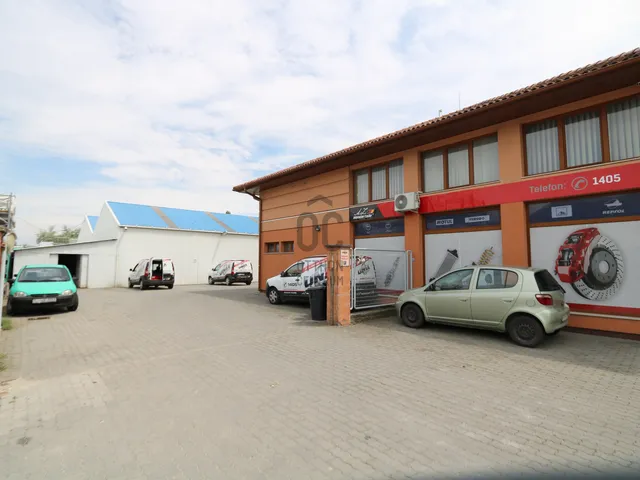 Eladó kereskedelmi és ipari ingatlan Siófok, Ipartelep 1084 nm