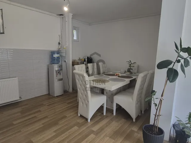 Eladó ház Tamási 1004 nm