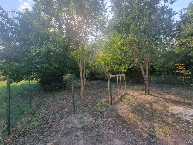 Eladó telek Balatonkenese 615 nm