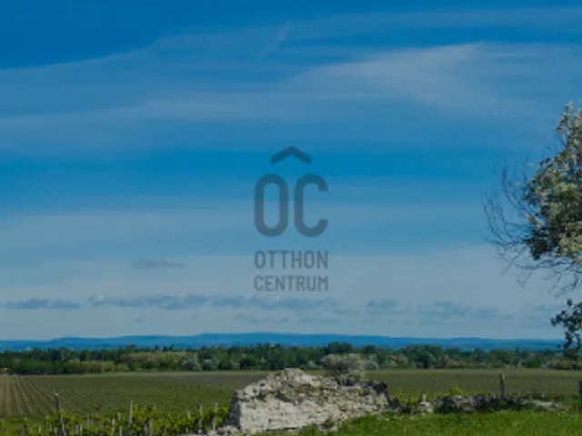 Eladó telek Balatonszabadi 3990 nm