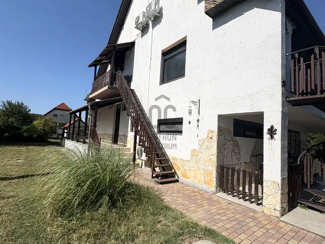 Kiadó ház Siófok, Belváros 60 nm