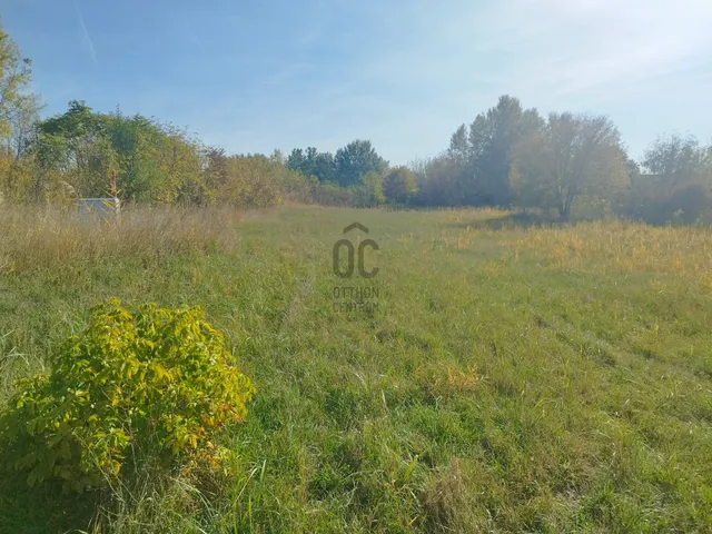 Eladó telek Siófok, Balatonkiliti 2146 nm