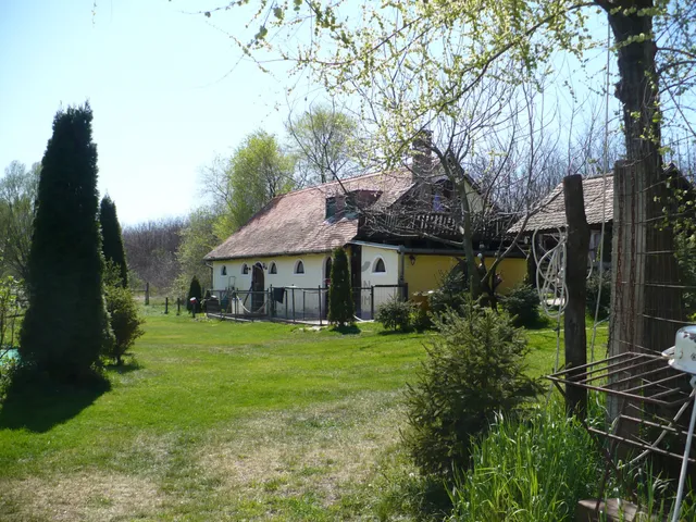 Eladó telek Debrecen 110000 nm