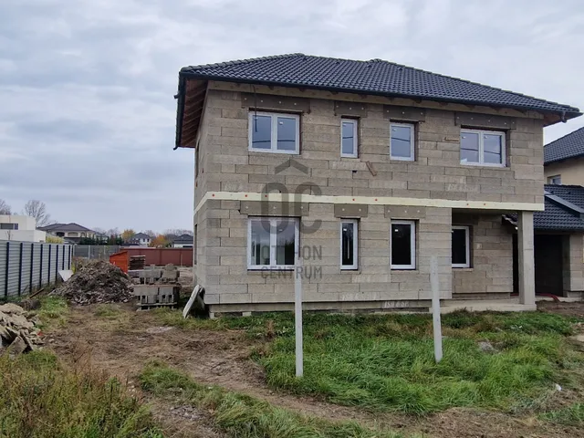 Eladó ház Debrecen, Tégláskert 187 nm