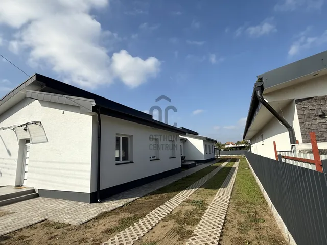 Eladó ház Téglás 80 nm