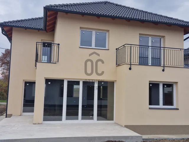 Eladó ház Debrecen, Tégláskert 187 nm