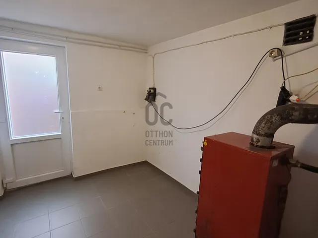 Eladó ház Debrecen, Veres Péter-kert 150 nm