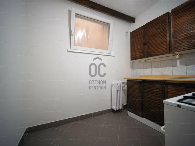 Eladó lakás Debrecen, Vénkert 71 nm