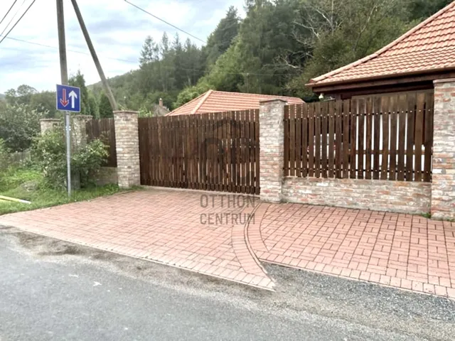 Eladó ház Kishuta 200 nm
