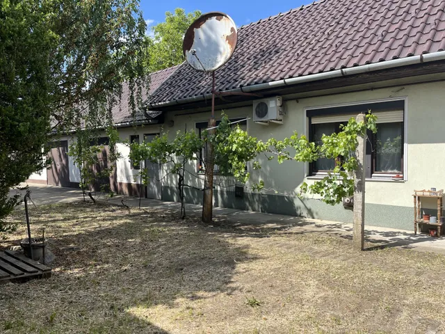 Eladó ház Debrecen, Szabadságtelep 64 nm