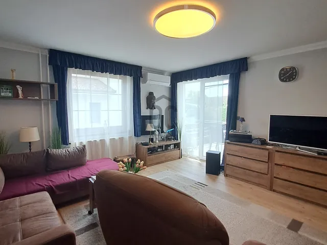 Eladó ház Debrecen, Úrrétje 190 nm