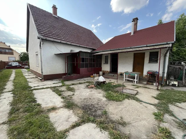 Eladó ház Debrecen, Biharikert 73 nm