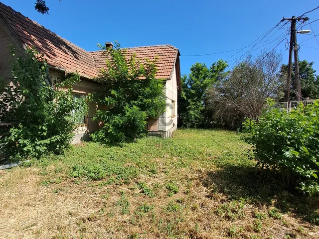 Eladó telek Debrecen, Tégláskert 1063 nm