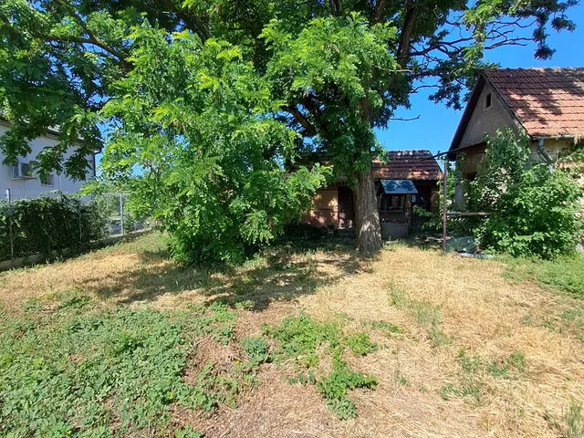 Eladó telek Debrecen, Tégláskert 1063 nm