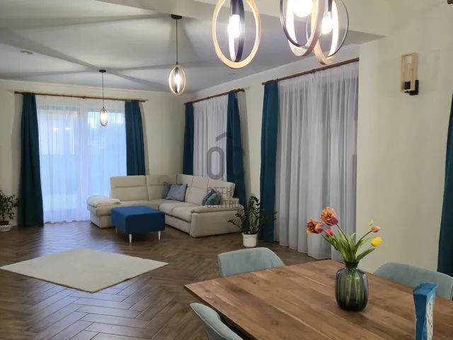 Eladó ház Debrecen, Pallag 321 nm