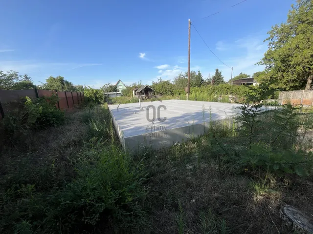 Eladó telek Debrecen, Biczó István-kert 704 nm