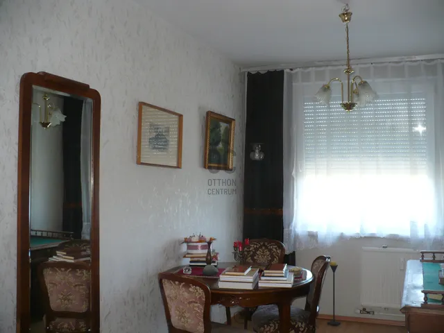 Eladó lakás Debrecen, Tócóskert, István út 84 nm