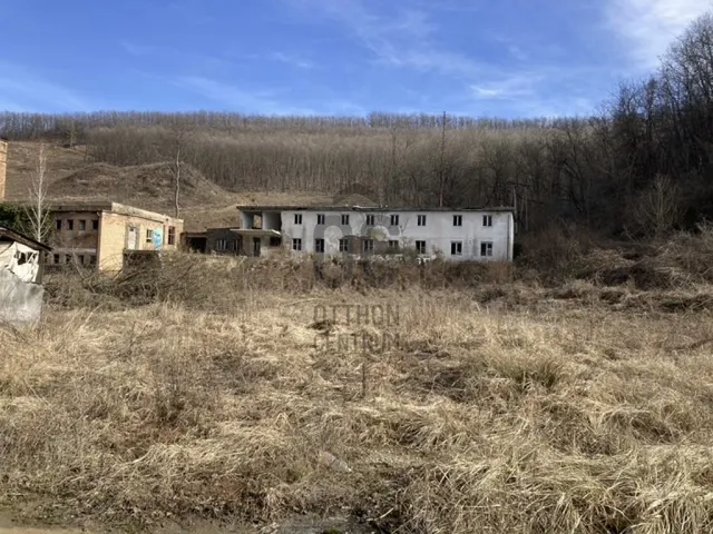 Eladó telek Dorogháza 220000 nm