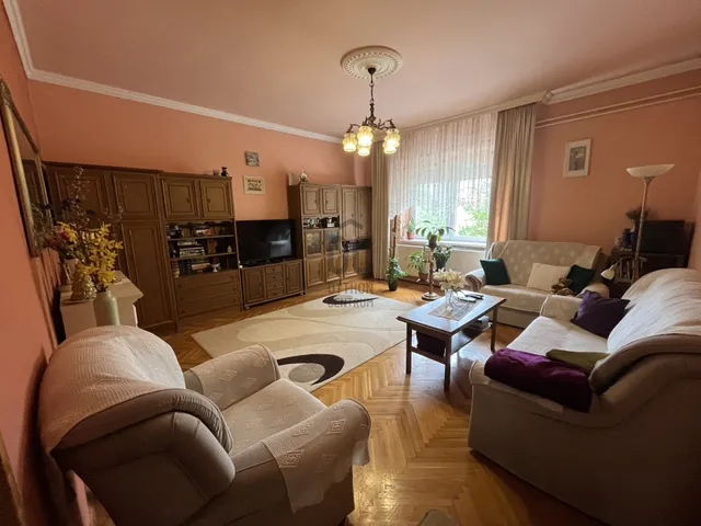 Eladó lakás Debrecen, Belváros 71 nm