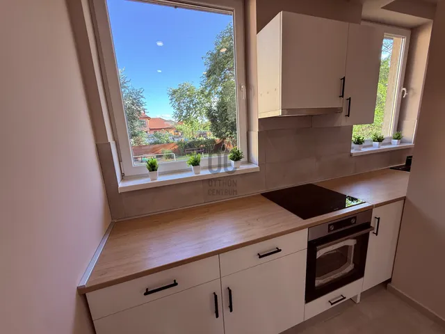 Eladó lakás Debrecen, Csapókert 208 nm