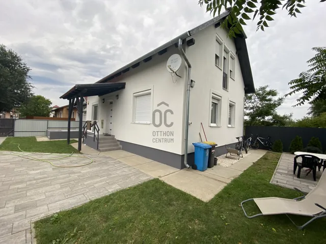 Eladó ház Hajdúsámson, Sámsonkert 160 nm