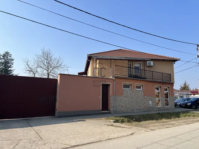 Eladó kereskedelmi és ipari ingatlan Hajdúszoboszló 265 nm