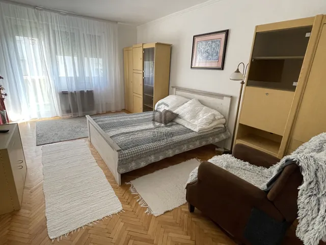 Kiadó lakás Debrecen, Nagyerdő 56 nm