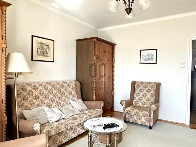 Eladó lakás Debrecen, Postakert 67 nm